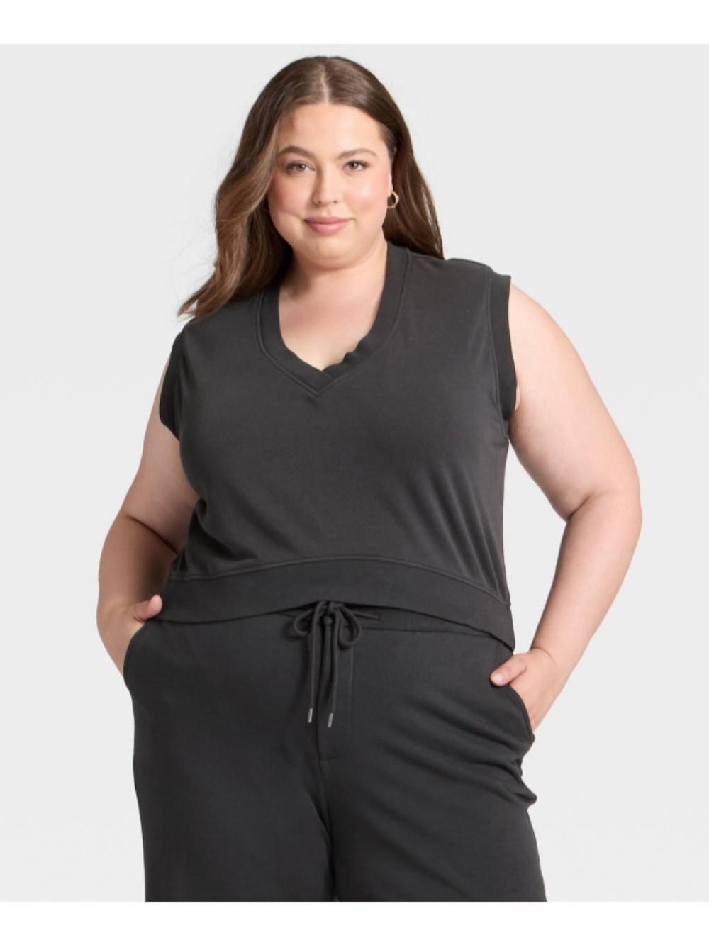 Universal Thread Sleeveless V-Neck Sweatshirt Vest (Black - Medium)
